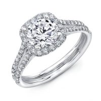 ROUND DIAMOND HALO ENGAGEMENT RING